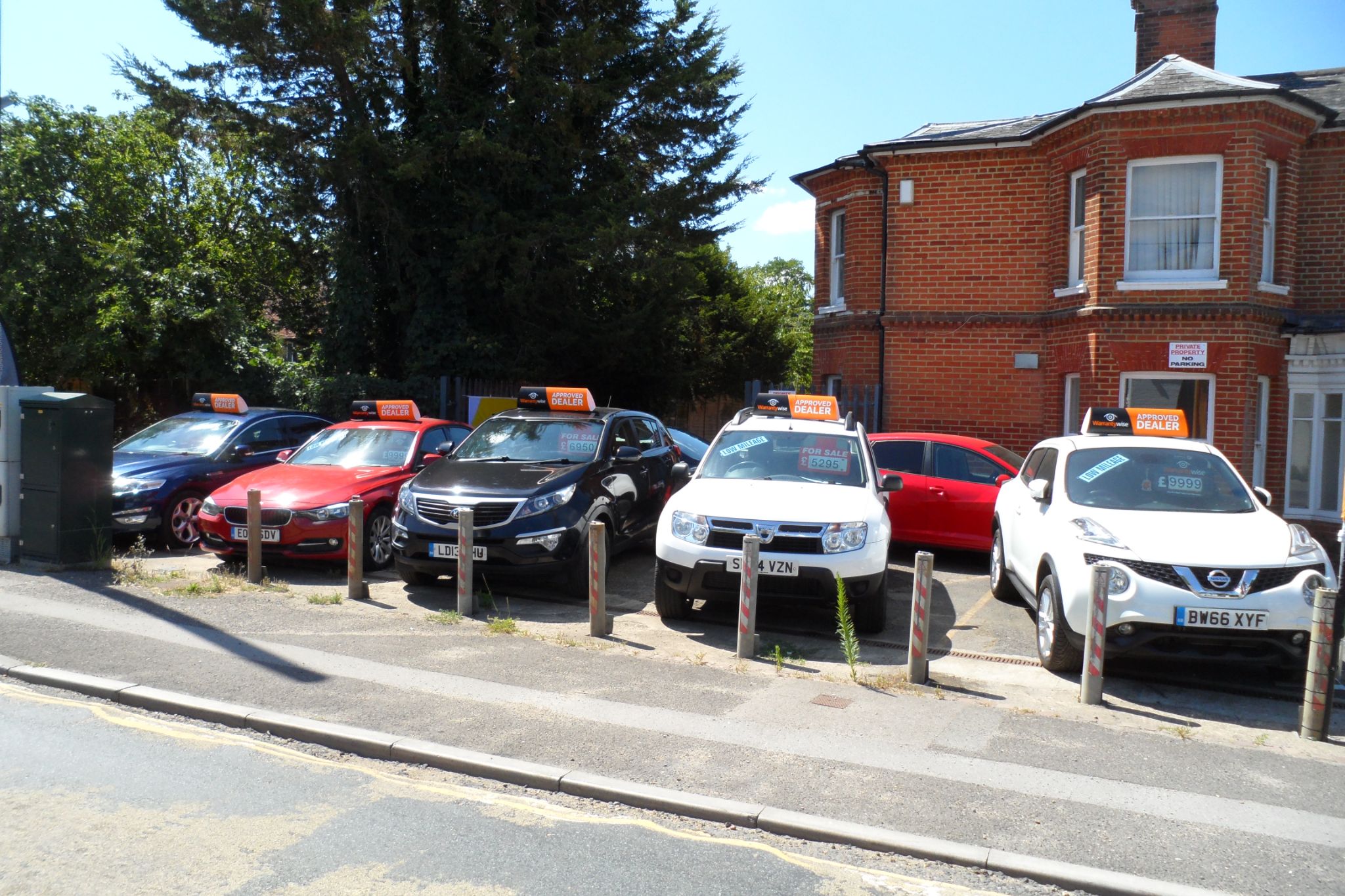 Car dealers hook hants outlet